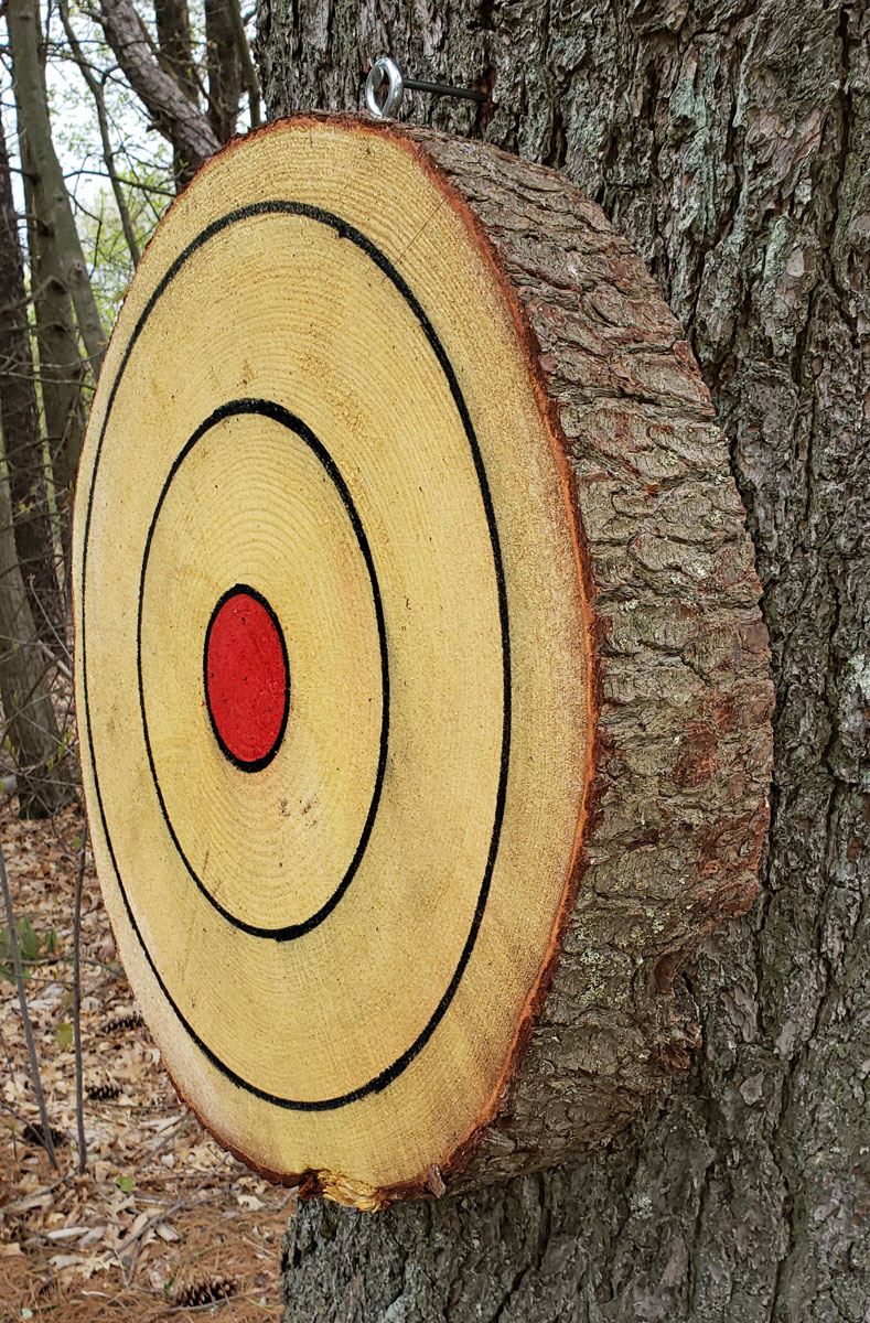 axe-throwing-target